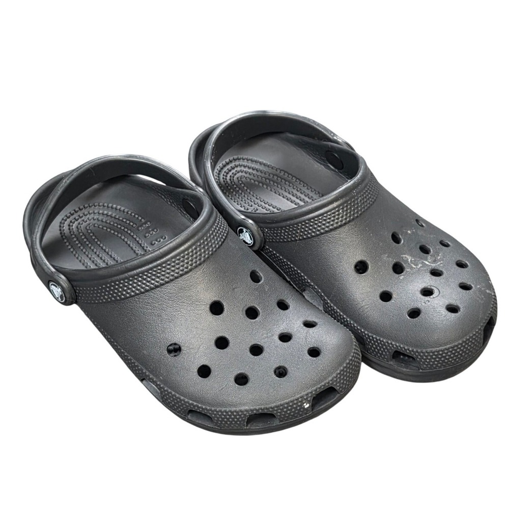 Crocs Classic Clogs Kids Size J4 Black Slip On Water Friendly Ventilation